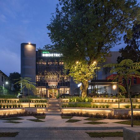 Nindya Biodistrict Hotel Bandung Buitenkant foto