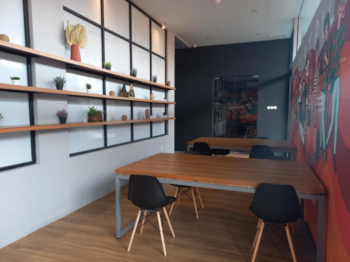 Nindya Biodistrict Hotel Bandung Buitenkant foto